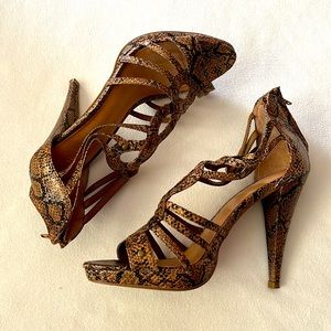 Aldo 4.5” Snakeskin Print Heels